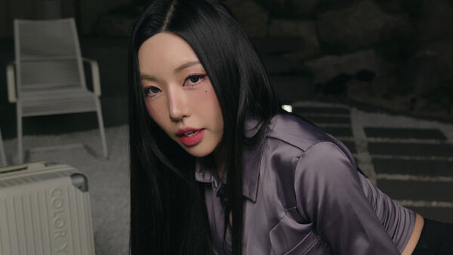 Hình ảnh gameplay Five Hearts Under One Roof season2-GoldBerg